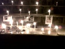 AJI Manado Nyalakan 45 Lilin untuk 5 Wartawan Korban Sukhoi