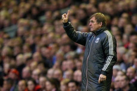 Dalglish Tak Ambil Pusing Soal Posisi Everton
