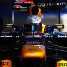 Vettel Tercepat Usai Kalahkan Maldonado