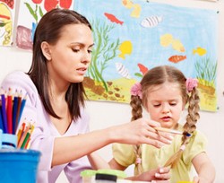 Kegiatan Seni Buat Anak & Orang Tua Lebih Dekat