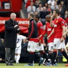 Merah Redup Setan Merah