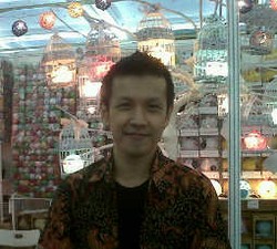 Bisnis Lampu Beromzet Jutaan Rupiah Ini Berawal dari Hobi