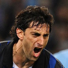 24 Gol Milito yang Terasa Sia-sia