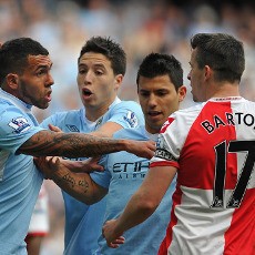 Komentari Kartu Merahnya, Barton Sekaligus Sindir Tevez