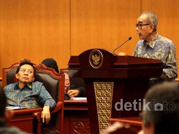 RSBI Tak Sesuai dengan Sumpah Pemuda