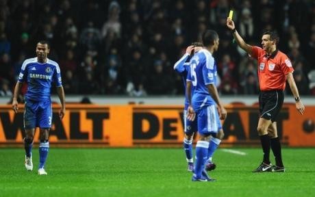 Chelsea Paling Sering Dapat Kartu