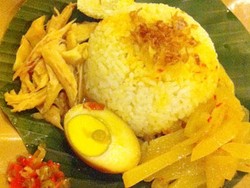 Klangenan Sego Liwet Plus Teh Poci