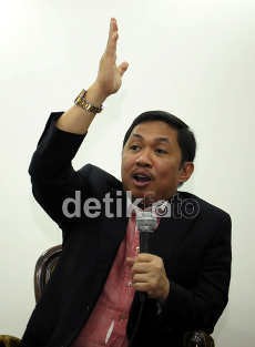 PKS Sindir Partai yang Rekrut Artis