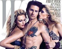 Pose Bareng Model Seksi, Tom Cruise Pamer Perut Six Pack