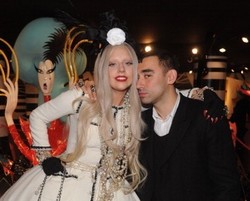 Nicola Formichetti: Lady Gaga Terlalu Keren