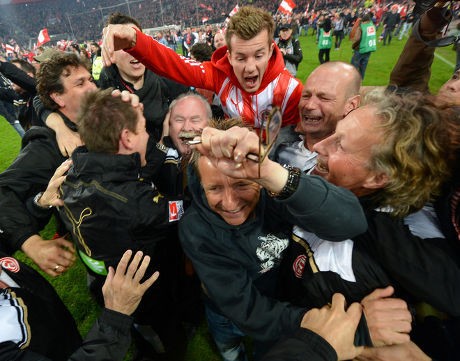 Fortuna Promosi, Hertha Degradasi