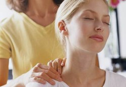 Ini Manfaat Pijat Payudara Bagi Tubuh