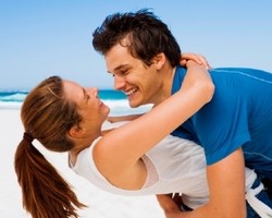 Banyak Tertawa dengan Pasangan Bisa Buat Pernikahan Awet