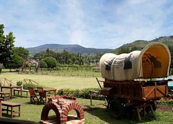 DeRanch, Wisata Ala Koboi Amerika di Kota Kembang