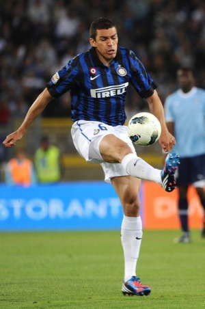 Lucio Menuju Pintu Keluar Inter