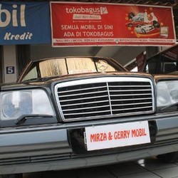 Mobil Bekas Laris Manis di Internet