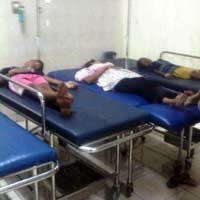 Satu Keluarga Keracunan Usai Makan Malam