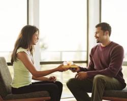 5 Cara Unik PDKT yang Sulit Ditolak Pria 