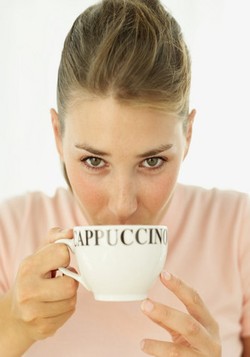 Ingin Kurangi Kecanduan Kopi? Ikuti Tips Ini!