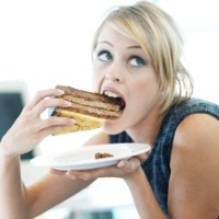 Ayo Makan Tepat Waktu Biar Nggak Gampang Gendut!