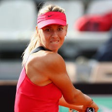 Kalahkan Venus, Sharapova Hadapi Kerber