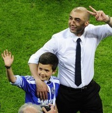 Di Matteo, Italiano Pertama yang Antar Klub Asing Juara