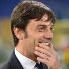 Roma Mau Montella? Bayar Dulu