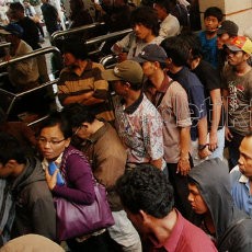 Tiket Kereta Api untuk H-3 Lebaran Ludes Terjual