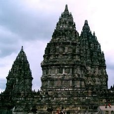 Menyelami Toleransi Beragama Ala 6 Destinasi di Jawa Tengah