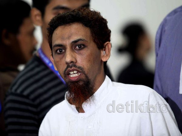 Jaksa Minta Patek Dipenjara Seumur Hidup