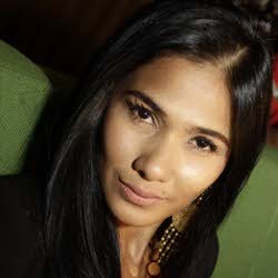 Usai Cerai, Nova Eliza Tak Ingin Buru-buru Nikah Lagi