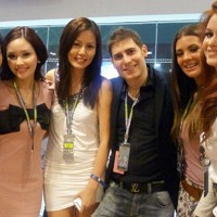 Kaya Raya, Pendiri Facebook Jadi Playboy di Singapura