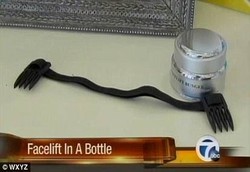 10 Tahun Lebih Muda dengan Menarik Wajah dari Telinga ke Telinga