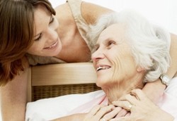 Cara-cara Tidak Ilmiah yang Dipercaya Bikin Awet Muda