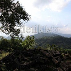 Gunung Padang Diyakini Tempat Kegiatan Reliji Masyarakat Prasejarah 