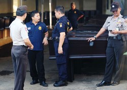 10 Ambulans Pembawa Jenazah Korban Sukhoi Meluncur ke Halim