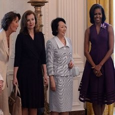 Diberi Wejangan, Ibu Negara Prancis Kagumi Sosok Michelle Obama