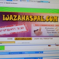 Polisi Bongkar Pembuat Ijazah Palsu di www.ijazahaspal.com 