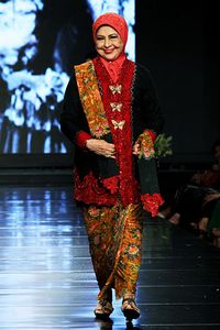 Anne Avantie