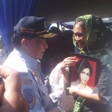 Menhub Pimpin Upacara Penyerahan, Menko Kesra Bagi Penghargaan