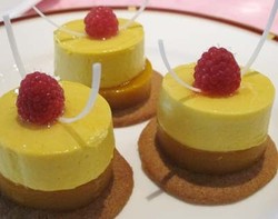 Resep Cake: Mango Mousse Breton Cookie