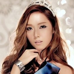 Jessica SNSD Ingin Merasakan Kencan