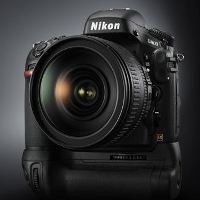 Peminat Nikon D800 Harus Bersabar