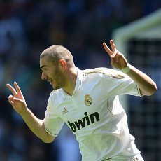 Benzema Idamkan Ballon dOr