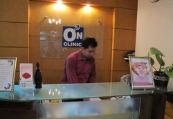On Clinic Berusaha Mengajak Pria ke Jalan yang Benar