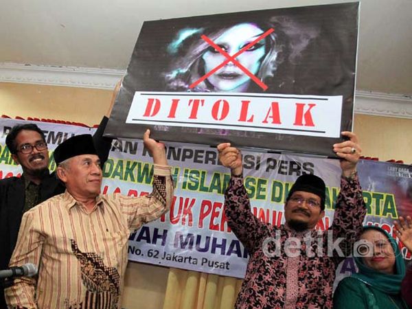 Giliran Warga Muhamadiyah Tolak Lady Gaga