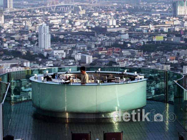 Dari Hotel Mewah Ini, Bangkok Terlihat Indah