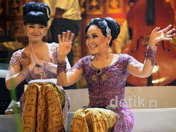 Mengintip Kekompakan Para Sinden OVJ