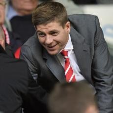 Gerrard dan Isu Pensiun dari Timnas Inggris