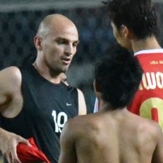 Andik Dipuji Cambiasso dan Dapat Kausnya